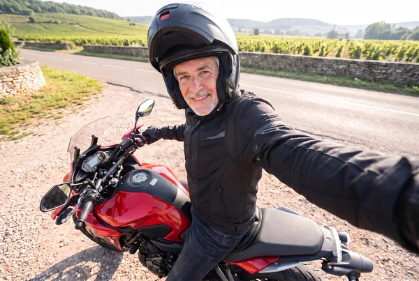 Janez na svojem motorju